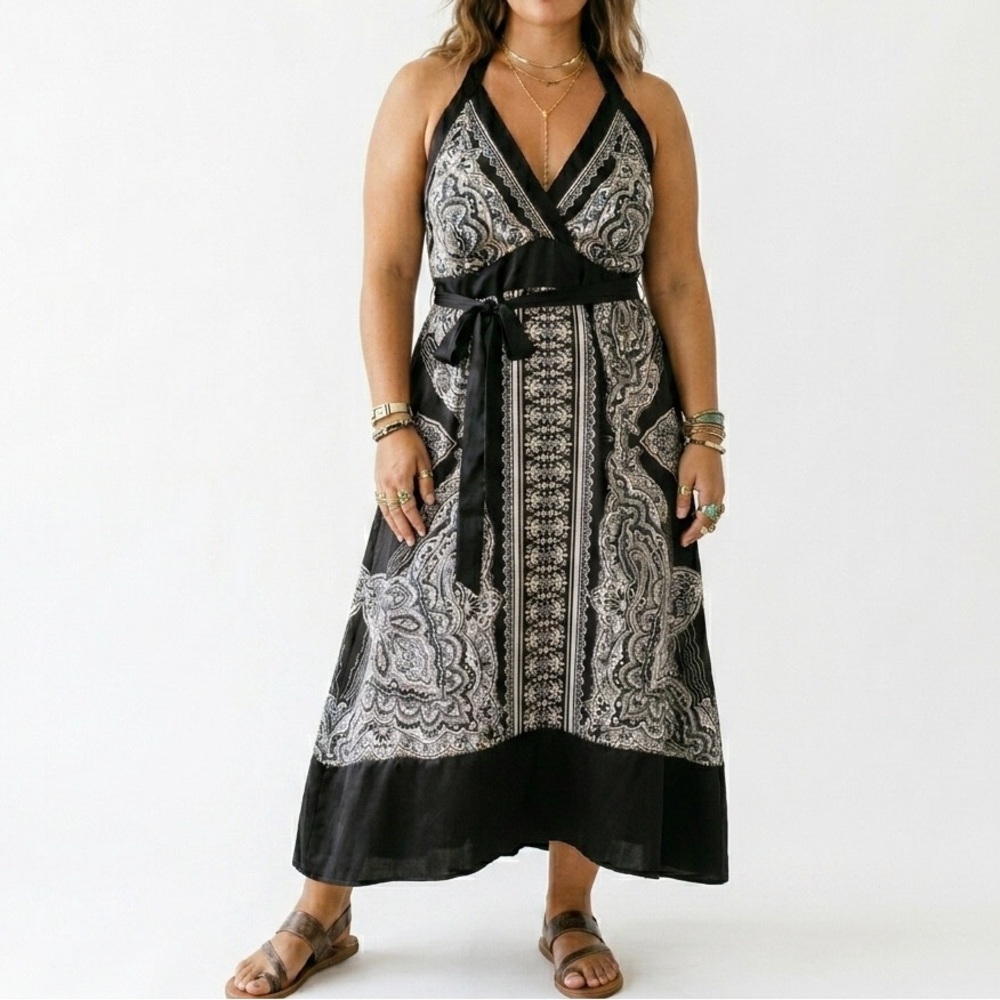Y2K Modern Vintage Halter Top Plus Size Black White Satin Finish Scarf Dress